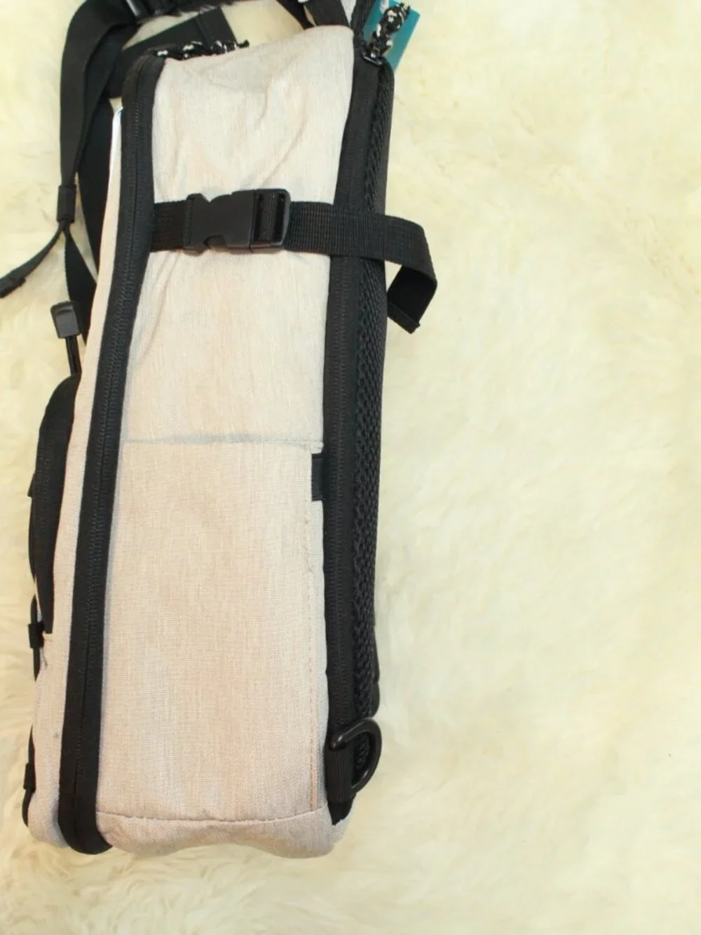 BAGSMART Small Beige Padded Divider Camera Backpack/Sling Travel Bag NWT